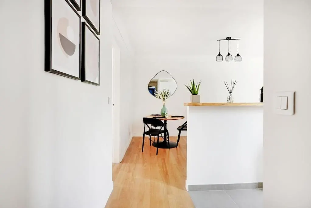 Lumineux 2 Pieces Batignolles Apartment Paris 0*,